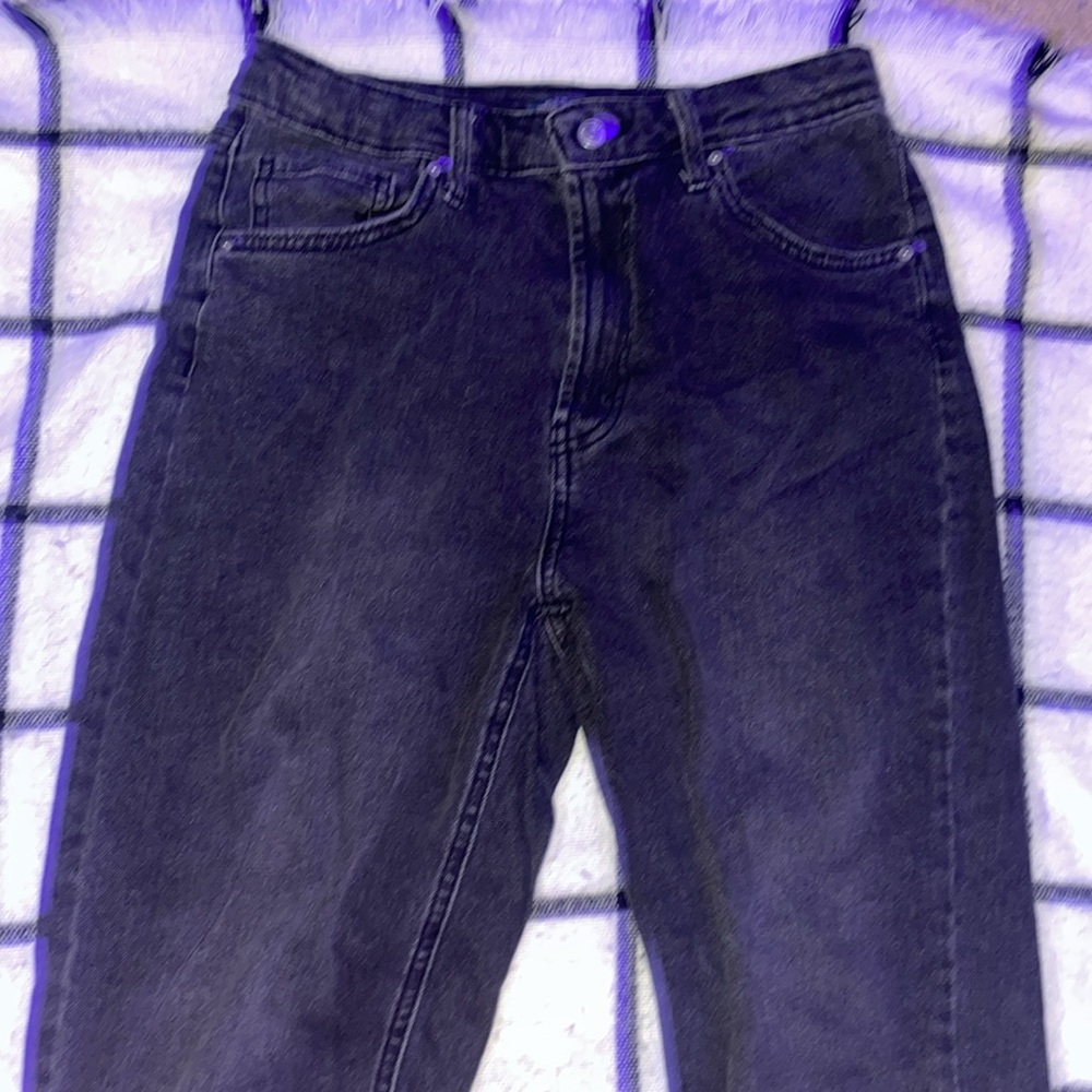 Black Jeans